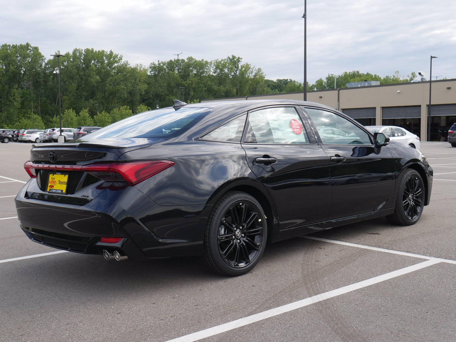 New 2021 Toyota Avalon Xse Nightshade 4dr Car In Golden Valley #210040 